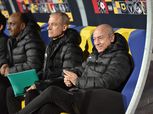 فيريرا يودع لاعبي الزمالك عقب الهزيمة أمام الأهلي في القمة