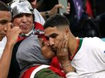 «سيدة المونديال».. وراء كفاح أشرف حكيمي «أم» عظيمة