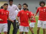 وصول محمد صلاح وتريزيجيه إلى إنجلترا «صورة»