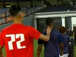 بانون يعانق أحداد.. أجواء ودية بين لاعبي الأهلي والزمالك قبل القمة