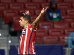 سواريز ينصح تشافي بالابتعاد: لا تدرب برشلونة.. هناك حرب تؤذي اللاعبين