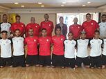 سحر عبد الحق تجتمع مع منتخب الصالات