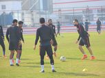 إسماعيل يوسف يساند لاعبي الزمالك قبل دخول معسكر القمة
