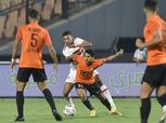 طرد محمد فتحي لاعب البنك الأهلي أمام الزمالك