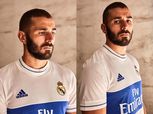 "بنزيما" يعلن عن قميص جديد لريال مدريد