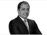 وفاة عمرو عبد الحق رئيس نادي النصر