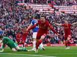 ليفربول يسقط إيفرتون في «ديربي الميرسيسايد» ويضيق الخناق على «السيتي»