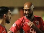 بالفيديو| لقطة طريفة.. «شيكابالا» يتجسس على مدرب الاتفاق