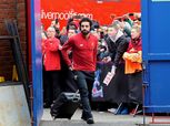 بالصور| وصول محمد صلاح لملعب «سيلهرست بارك»