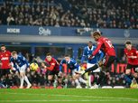 مانشستر يونايتد يكتسح إيفرتون بثلاثية في الدوري الإنجليزي