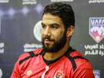 «كاف» يُخطر الأهلي بإيقاف «شريف إكرامي» مباراتين.. ننشر التفاصيل