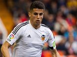 برشلونة يشعر بمغالاة فالنسيا في صفقة كانسيلو