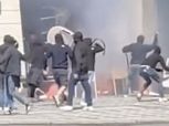 اشتباكات عنيفة بين جماهير وست هام وفيورنتينا قبل نهائي دوري المؤتمر «فيديو»