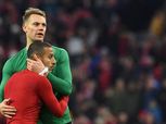 بايرن ميونيخ يواسي لاعب بادربرون بعد وفاة ابنة شقيقه في مباراة الفريقين