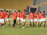 منتخب مصر يرتدي اللون الأبيض بدلا من الأحمر أمام أوغندا
