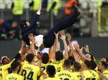 جوجل يحتفل بفياريال بعد الفوز على مانشستر يونايتد في الدوري الأوروبي