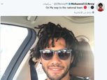 «النني» ينشر صورته مع زملائه المسلمين في نادي أرسنال