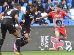 نابولي يفوز على أودينيزي ويواصل مطاردة ميلان على لقب الدوري الإيطالي