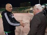 هاتفيا| محافظ بورسعيد يحفز لاعبي المصري قبل مواجهة الزمالك