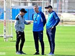 الزمالك يواصل تدريباته لمواجهة بيراميدز.. وفيريرا يصحح الأخطاء