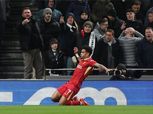 ليفربول يضرب توتنهام بثلاثية في الشوط الأول