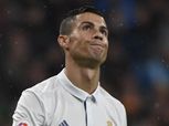 بالصور| رونالدو  يستعد لاستلام جائزة أفضل لاعب بـ«الشعر الذهبي»