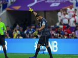 عبدالله المعيوف حارس الهلال أفضل لاعب في كأس سوبر لوسيل