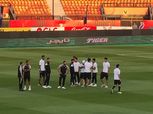 الحكام ولاعبو الأهلي والزمالك يعاينون أرضية ملعب مباراة القمة