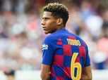 "لاجازيتا": مدافع برشلونة قريب من الانتقال لميلان الإيطالي في يناير