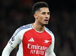 أرسنال يسابق الزمن لحرمان ريال مدريد من ويليام ساليبا