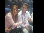 أوناجم وحنان الشفاع يتابعان لقاء الأهلى والوداد المغربي من المدرجات