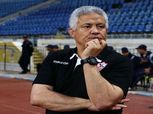 "حلمي" يجتمع بلاعبي الزمالك قبل المران استعدادا لأسوان