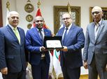 رئيس «الأولمبية المصرية» يستقبل وفدا من جزر القمر لبحث سبل التعاون