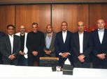 الأهلي يتبادل الهدايا التذكارية في مأدبة عشاء على هامش المونديال