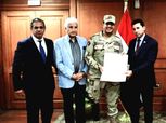 وزير الرياضة يكرم أحمد نجيب لفوزه بالمركز الثامن بكأس العالم للباراكانوي