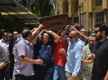 بالصور| لحظة خروح جثمان عبد الرحيم محمد من مسجد الحامدية الشاذلية