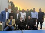 حسن شحاتة يظهر في تجمع نجوم الزمالك لمشاهدة مباراة كايز تشيفز
