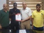 الإنتاج الحربي يتعاقد مع مهاجم منتخب موريتانيا مامادو أنياس