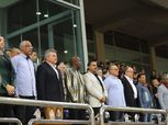 بالصور| هاني أبوريدة وجمال علام يساندان مصر أمام غينيا بمدرجات برج العرب