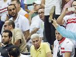 يلجأ إليها لتخويف معارضيه.. "جزمة" رئيس الزمالك "فردتين شمال"