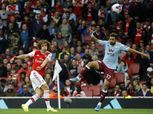 بالفيديو.. لاعب أرسنال يعتدي على تريزيجيه