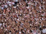 لاعبو الزمالك والجهاز الفني يحتفلون مع الجماهير بعد ريمونتادا أرتا سولار