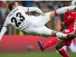 رسميا| هدف "توسون" لاعب بشكتاش الأفضل في دوري أبطال أوروبا لعام 2017