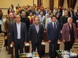 وزير الشباب والرياضة يلتقي المشاركين في الموسم الثاني ببرنامج "إيدك معانا"