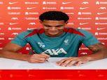 ليفربول يعلن تجديد تعاقد مدافعه الشاب كوانساه