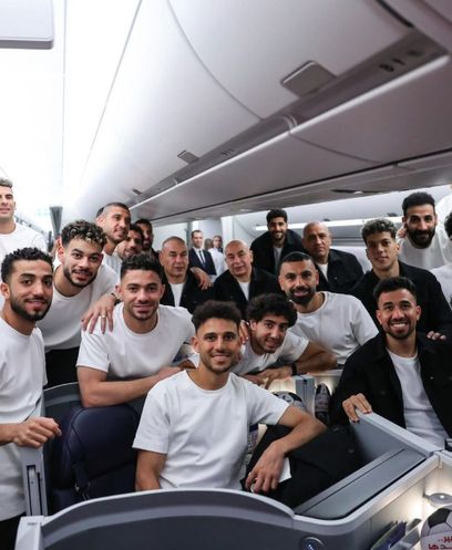 بعثة المنتخب الوطني لكرة القدم خلال رحلتها إلى الولايات المتحدة الأمريكية