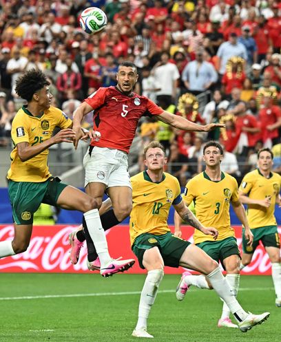 لقطات من مباراة مصر وأستراليا في كأس العالم