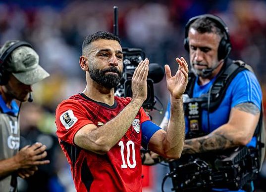 «بناتي على وش جواز».. محمد صلاح يرد بسخرية على تأثره بـ «السوشيال ميديا»
