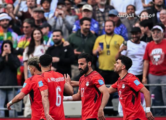 احتفال محمود صابر بهدفه في مرمى إيران