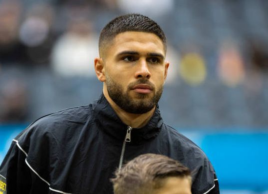 فيفا يعلن حل الزمالك لقضيتي عمر فرج ومدرب الحراس السابق